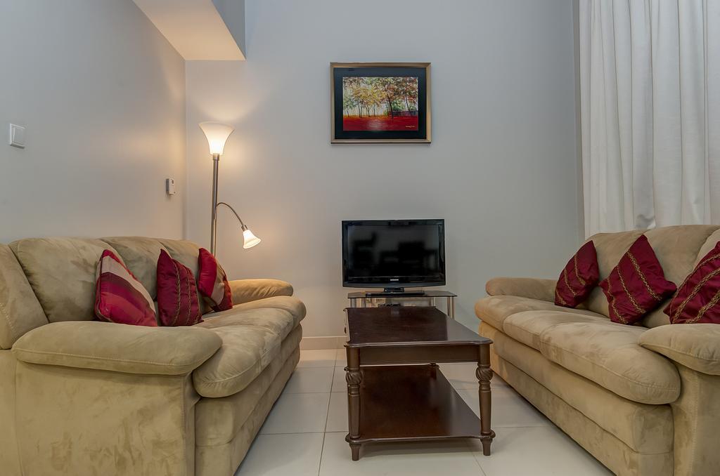 The Lofts By Deluxe Holiday Homes Dubai Bagian luar foto